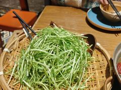 -吃饭皇帝大土家民族菜(正大广场店)