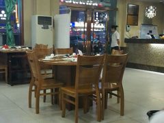 大堂-丽清大别山鹅火锅(潜山路店)