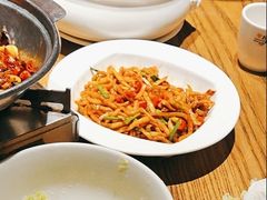 -爱碗亭·鲜炒湖南菜(壹城中心店)
