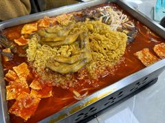 -在巷子里的烤肉店·螺蛳粉烤鱼·牛蛙(和美城店)