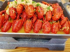 清汤蒜蓉小龙虾-鲁小三·大骨自助(金山总店)