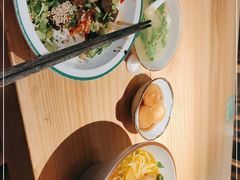 -百春原湖南牛肉粉(百联世纪店)