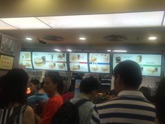 -麦当劳(华融店)