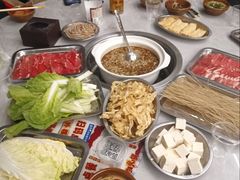 -怡豪大饭店·49楼旋转自助餐厅