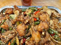 -鸿顺老铁锅美蛙鱼府(解放碑店)