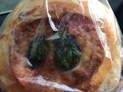 西班牙腊肠芝士-沁屋面包店(人民东路店)