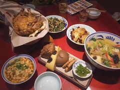 -窄巷子陕菜馆·地道陕西菜(粉巷店)