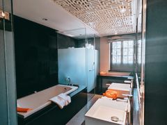 -抚仙湖万达文华酒店