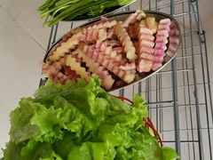 -老石黑山羊毛驴肉火锅(金凯广场店)