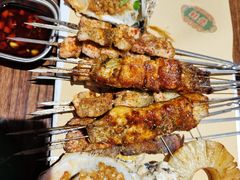 -蚝堡海鲜·威海菜·海肠捞饭·烧烤·亚洲吃蚝公司(幸福门店)