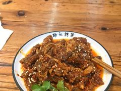 -杨记清芳牛肉拉面(京广路店)