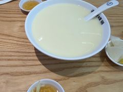 -弄堂咪道-饭香·面香·馄饨香(汇锦广场店)