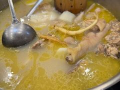 -朴小妹人参鸡汤火锅(长白山万达店)