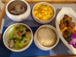 -安雅国际月子会所(拱北森宇富通店)