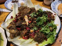 -乡土特色.冷锅鱼.牦牛肉汤锅