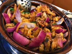 -胡须佬鸡煲四季火锅(龙珠大道店)