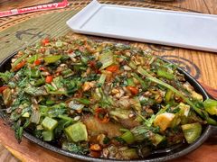 -老谷家黄泥烧鸽子·烧烤