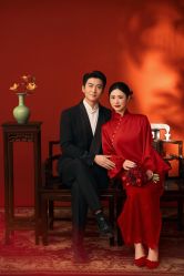 -喜爱高定婚纱摄影