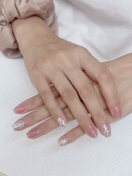 -UU·NAIL美甲美睫專門店