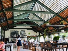 -喜洲吧·江畔老船厂·庭院餐厅(喜临院店)