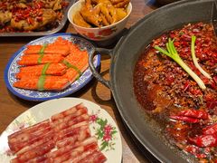 -萍姐火锅·公路夜市(武汉首店)