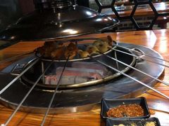 -炭虎子水浒烤肉(梦时代店)