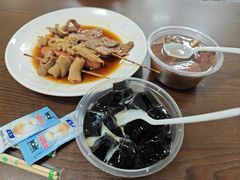 -六姑龟苓膏糖水卤水店