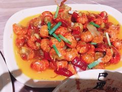 -巴厘龙虾·榜首油焖大虾(音乐学院·沿江酒馆店)