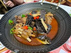 -罗霸蛮老岳阳大排档·鲜货烧烤·土吊子煨砂锅烧菜