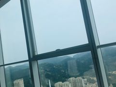 -大连星海皇冠假日酒店