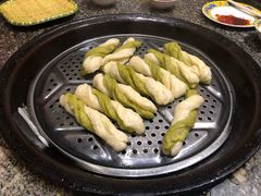 -满族铁锅炖鱼笨鸡农家菜(海关小区店)