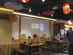 大堂-锅来乐地锅鸡(安亭店)