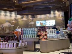 -星巴克臻选(成都太古里店)