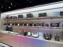 -ROG玩家国度(美罗城店)