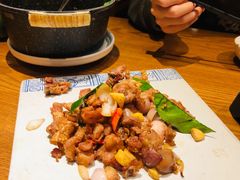 傣味柠檬香叶鸡-云海肴·汽锅鸡·云南代表菜(天山百盛优客店)