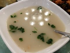 -六和聚传统烤鸭.天津菜(和平店)