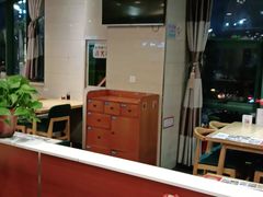 -小六汤包砂煲菜(文景路店)