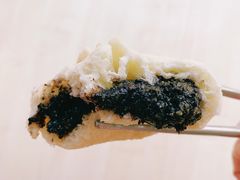 黑芝麻包-老陶包子铺(南大西南村店)