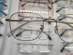 -潘多拉眼镜·蔡司依视路明月(潘家园店)