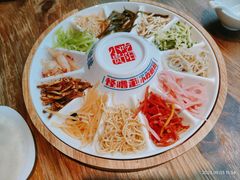 -怪噜范·老贵阳街头名小吃(云上方舟店)