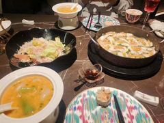 -海派悦庭·海胆烧麦·新融合菜(凯德广场店)