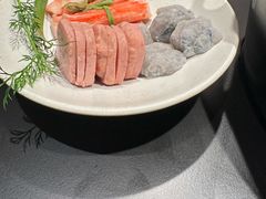 -三出山火锅(南京万象天地店)