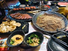 -哥老官重庆美蛙鱼头(宝山龙湖店)