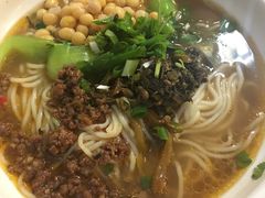 -菲哥麻辣烫(贵山小区店)