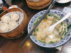 -苏亦铭馄饨店(凤凰西街店)