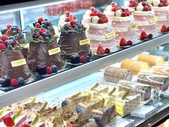 -卷心卷意·轻甜蛋糕(新光天地店)