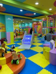 -宝贝渡口儿童游乐园(华南安盛店)