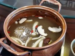 -滇釜火锅·能喝汤的火锅(车公庄店)