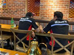 大堂-疆里疆外·和田烤肉·清真