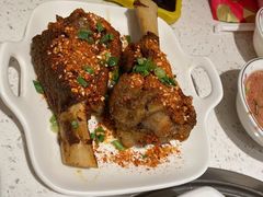 -三人行骨头王火锅(长寿店)